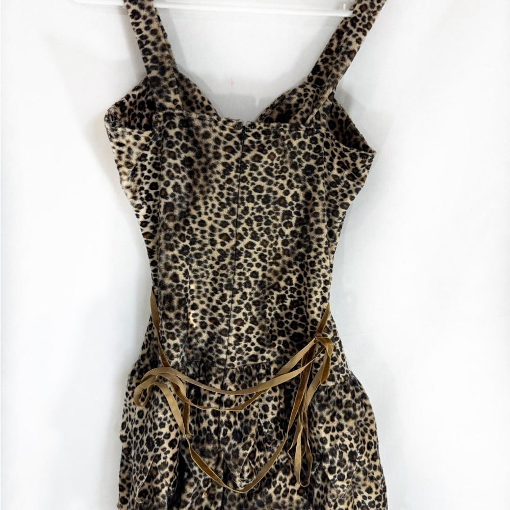 Halloween Women’s Costume leopard Dress Cave Woman Size S - Picture 5 of 10